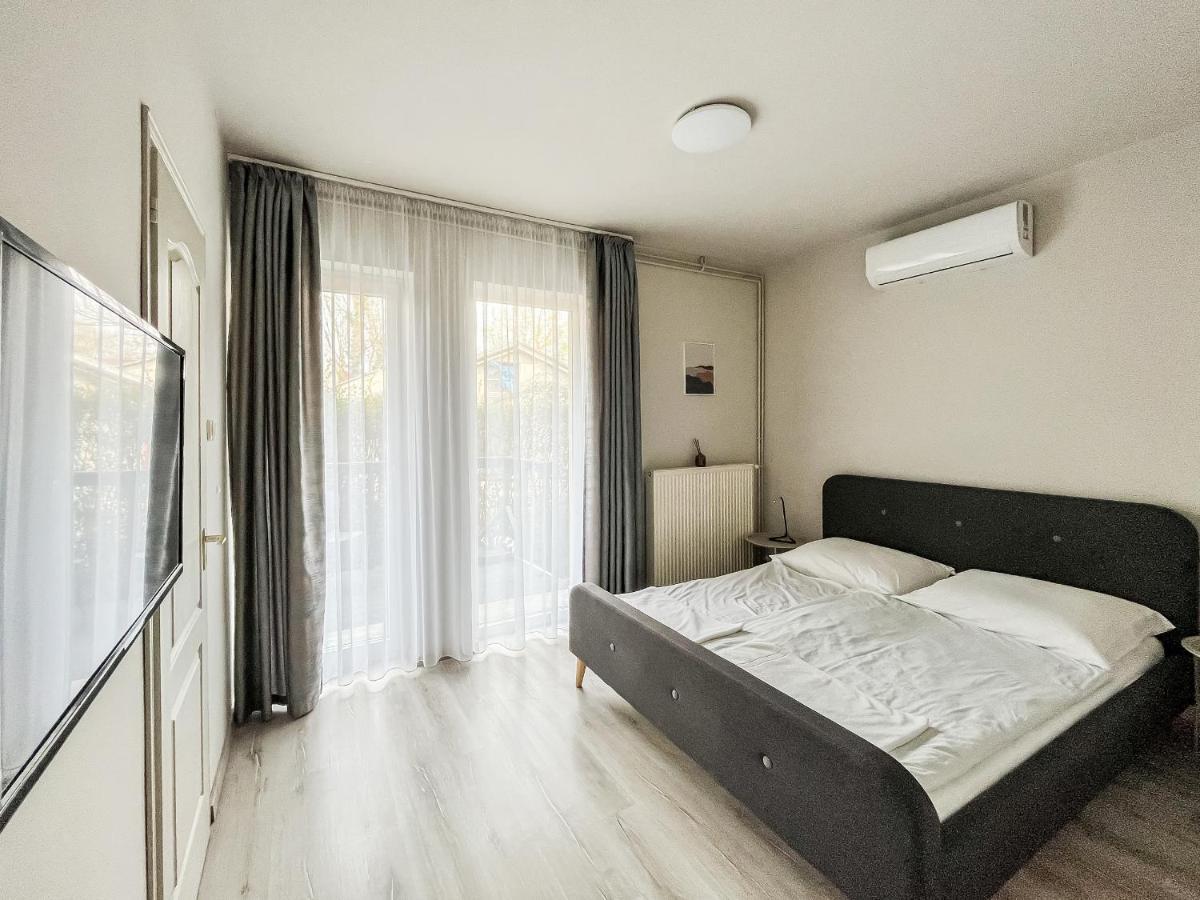 Villa 21 Boutique Rooms 巴拉顿诺尔马迪 外观 照片